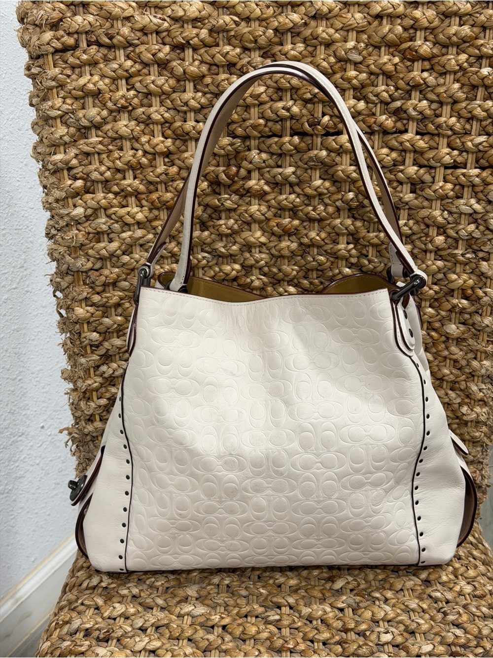 Coach Edie 31 Shoulder Bag